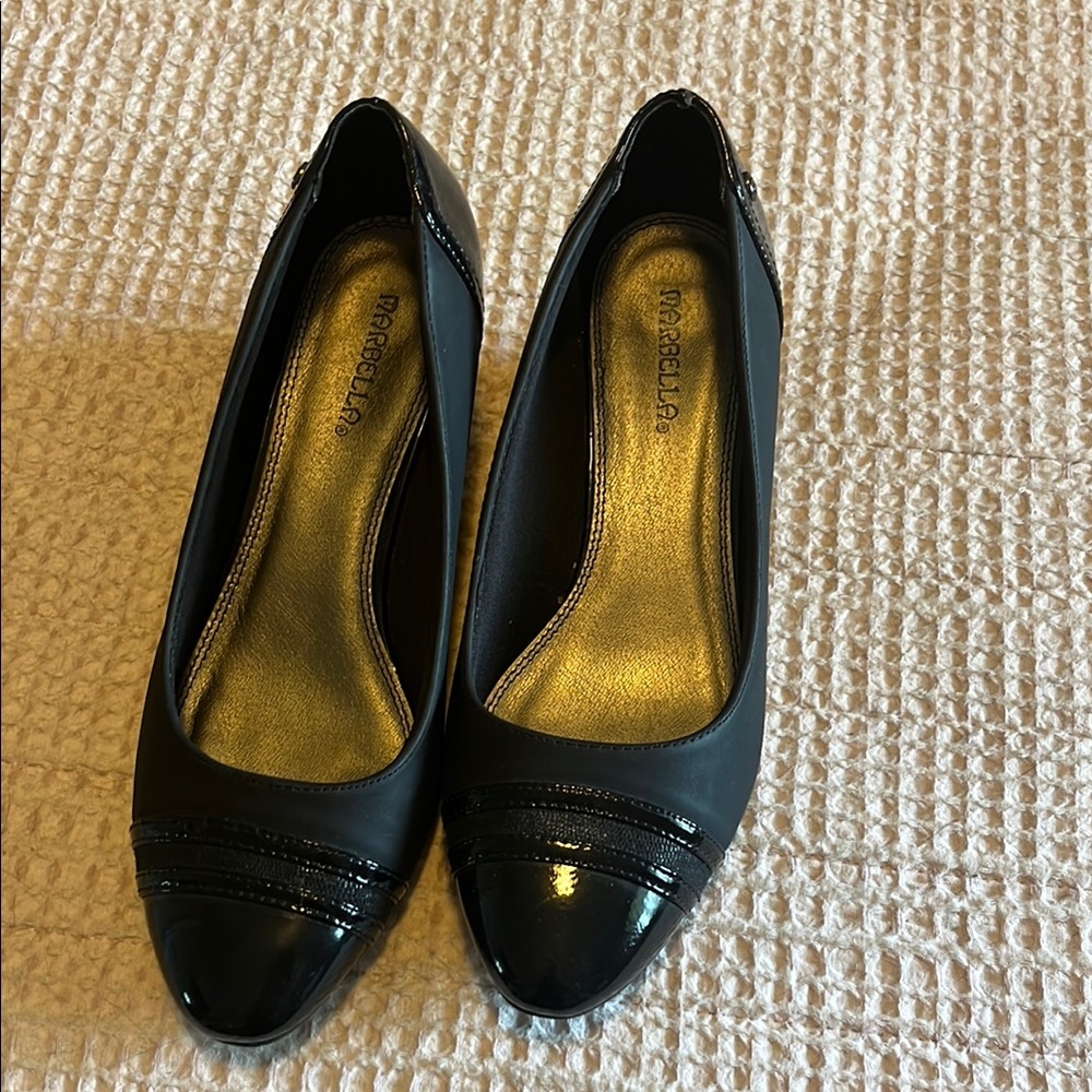 Marabella Black wedges Timeless Comfort Style